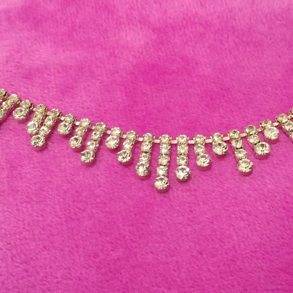 Beautiful Rhinestone necklace! - Picture 3 of 5